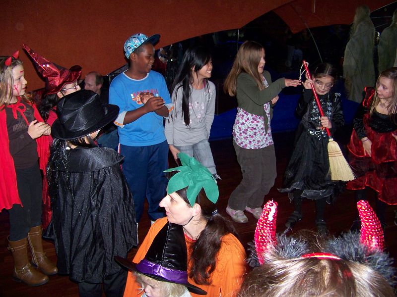 2011-10-26 Kinderhalloween 022